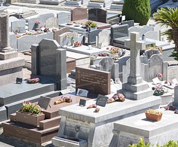 Monuments inhumation