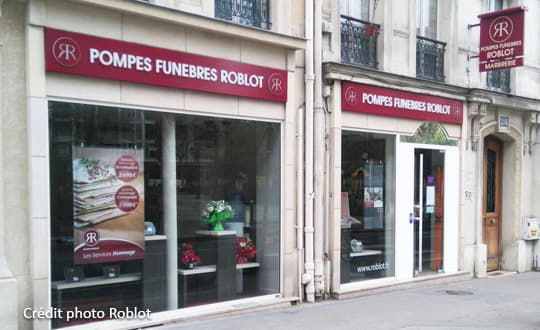 PARIS 75012 Rue de Charenton